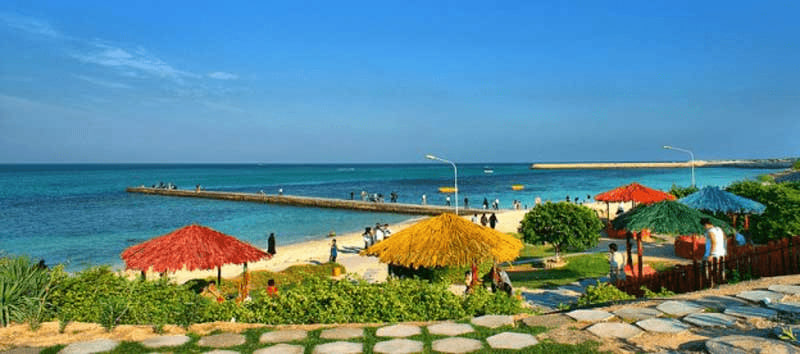 آلاچیق های پارک میرمهنا کیش